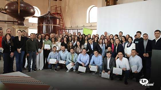 Ucom's LEAD Leadership Program for Middle Managers has Produced its First Graduates